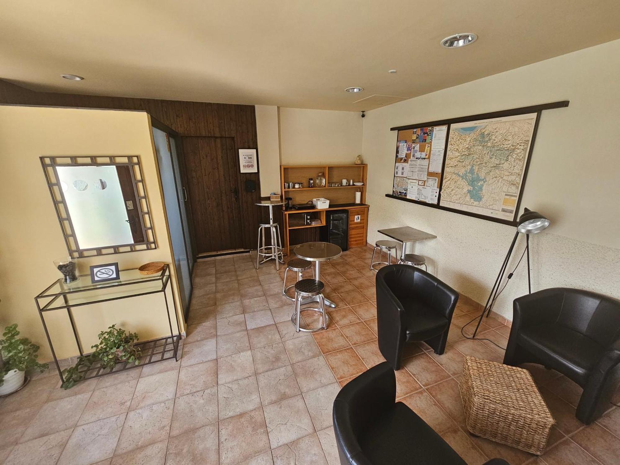 Hostal Jp Y Estudios Sangüesa Εξωτερικό φωτογραφία